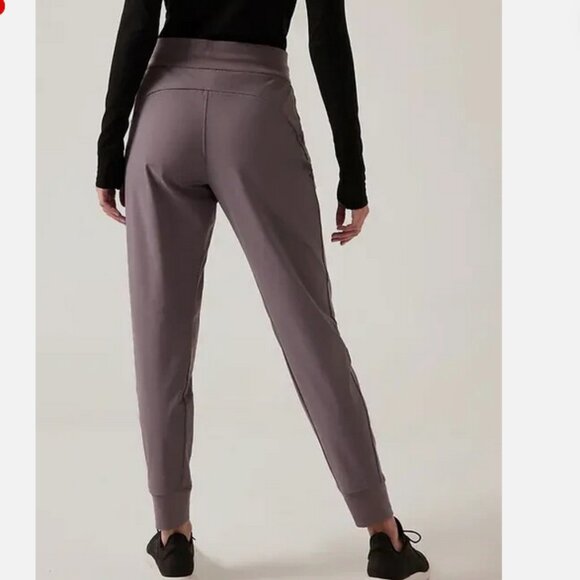 Athleta Headlands Hybrid Jogger Pants Trek Dusk Violet, Size 12 - Picture 2 of 9